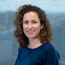 Headshot of Dr Liz Killen.