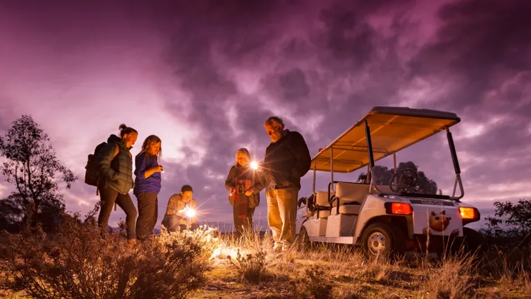 Researchers on Mulligans Flat