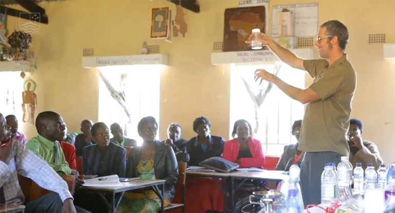 Science Circus International -  screenshot from video 6