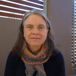 Headshot of a woman.